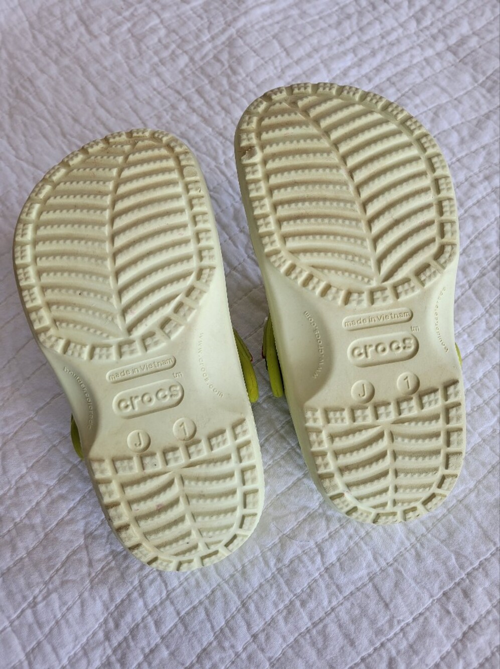 Kids CROCS Friendship Bracelet Style Light Green Clog Sandals - Picture 5 of 6
